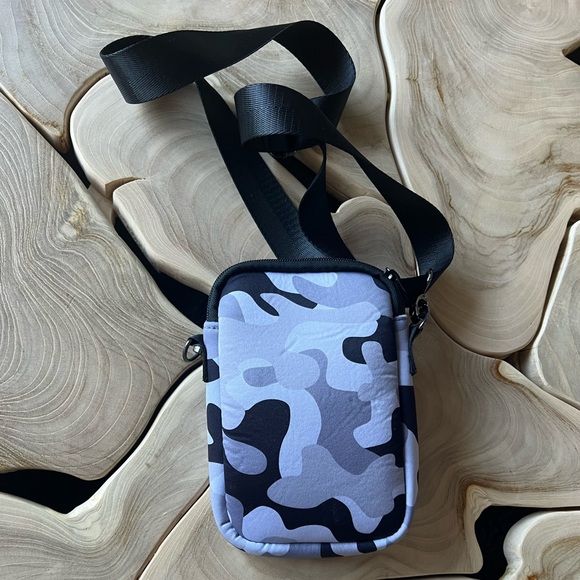 Haute Shore Casey Mini Crossbody - Picture 2 of 4